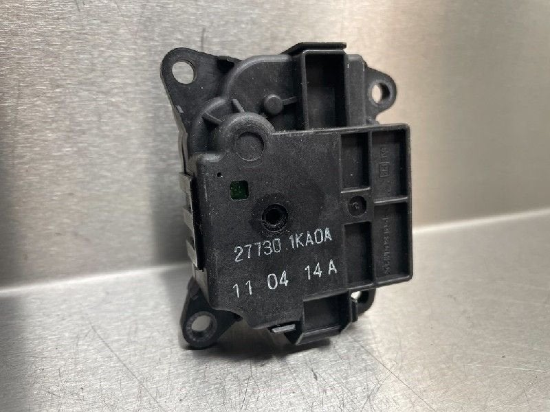 ACTIONNEUR MOTEUR VOLET CHAUFFAGE Juke (F15) (|277301KA0A|), Utilisé, Nissan