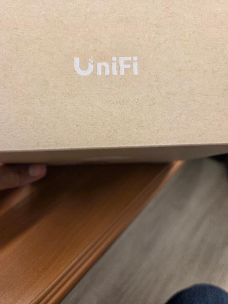 Inifi UXG-max, Computers en Software, Netwerk switches, Ophalen, Nieuw