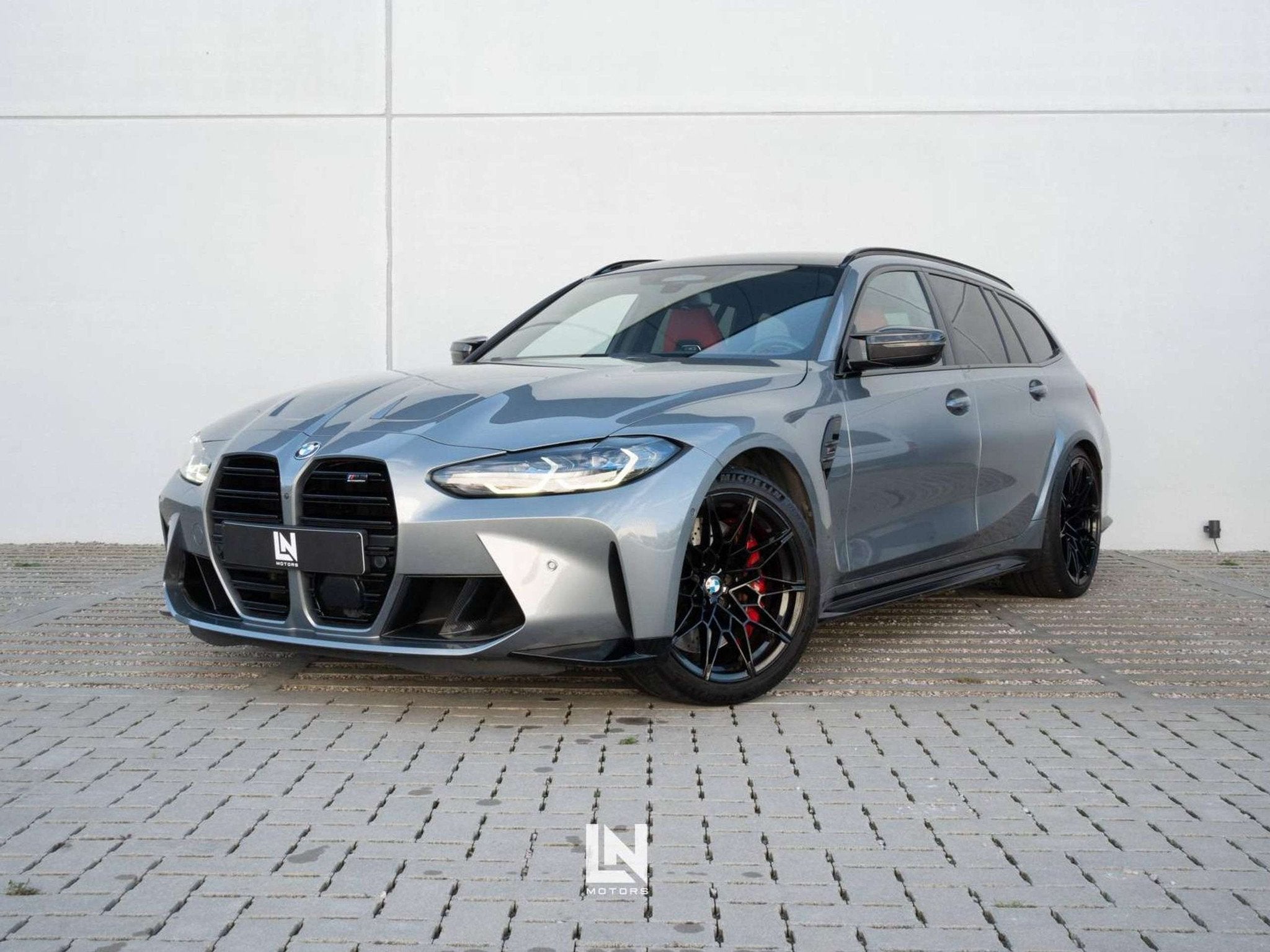 BMW M3 Competition Touring | LICHTEVRACHT 21% BTW | MILLTEK, Autos, Cuir, Argent ou Gris, Achat, 375 kW