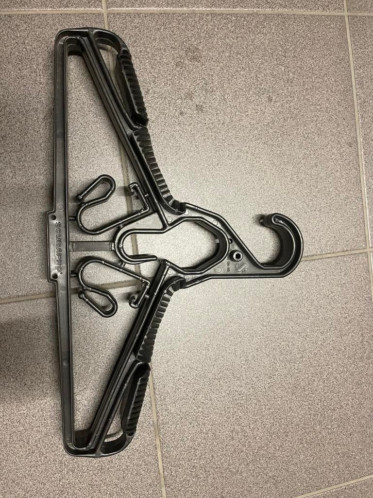 Scubapro stevige klerenhanger duikpak, Watersport en Boten, Duiken, Ophalen, Duikpak