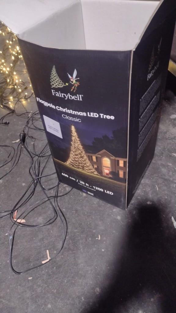 Fairybell vlaggenmast kerstboom - 600 cm, Diversen, Kerst, Nieuw, Ophalen