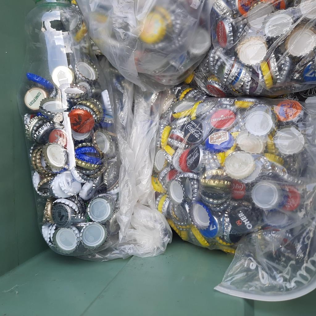 Kroonkurken van bier  - Cola - frisdrank  ., Verzamelen, Ophalen of Verzenden, Zo goed als nieuw, Overige typen, Duvel