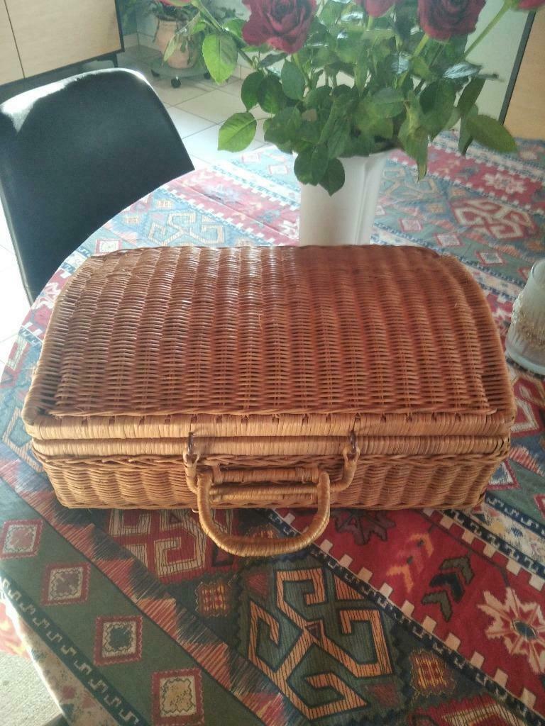 Rieten koffertje, Ophalen of Verzenden, Zo goed als nieuw