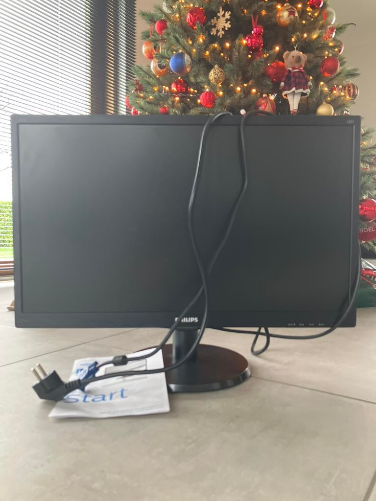 LCD-monitor met SmartControl Lite 243V5LHAB/00, Computers en Software, Monitoren, Zo goed als nieuw, 61 t/m 100 Hz, HDMI, Ingebouwde speakers