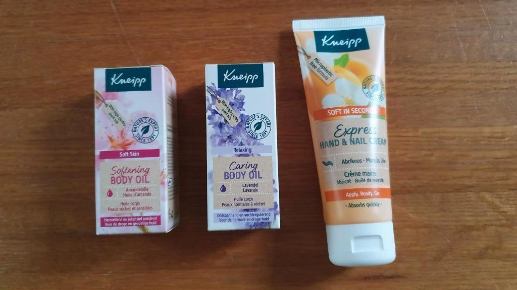 Kneipp - 1x Hand & Nail cream (75ml) + 2x Body oil (2x20ml), Ophalen, Nieuw