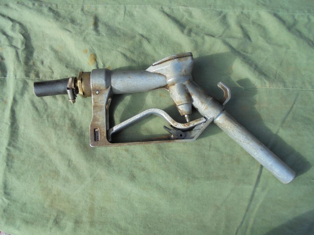 ancien pistolet de pompe a essence, Collections, Enlèvement ou Envoi, Utilisé