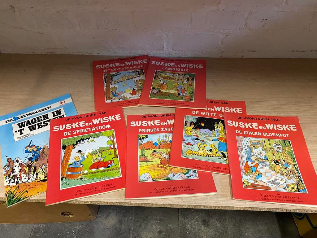 Strips Suske en Wiske , De Blauwbloezen, Meerdere stripboeken, Ophalen of Verzenden, Zo goed als nieuw, Willy Vandersteen