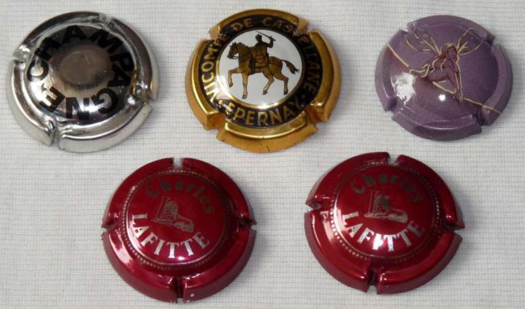 Lot champagne capsules 2, Ophalen of Verzenden
