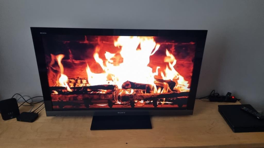 Tv sony bravia lcd, TV, Hi-fi & Vidéo, LCD, Comme neuf, Enlèvement, Sony