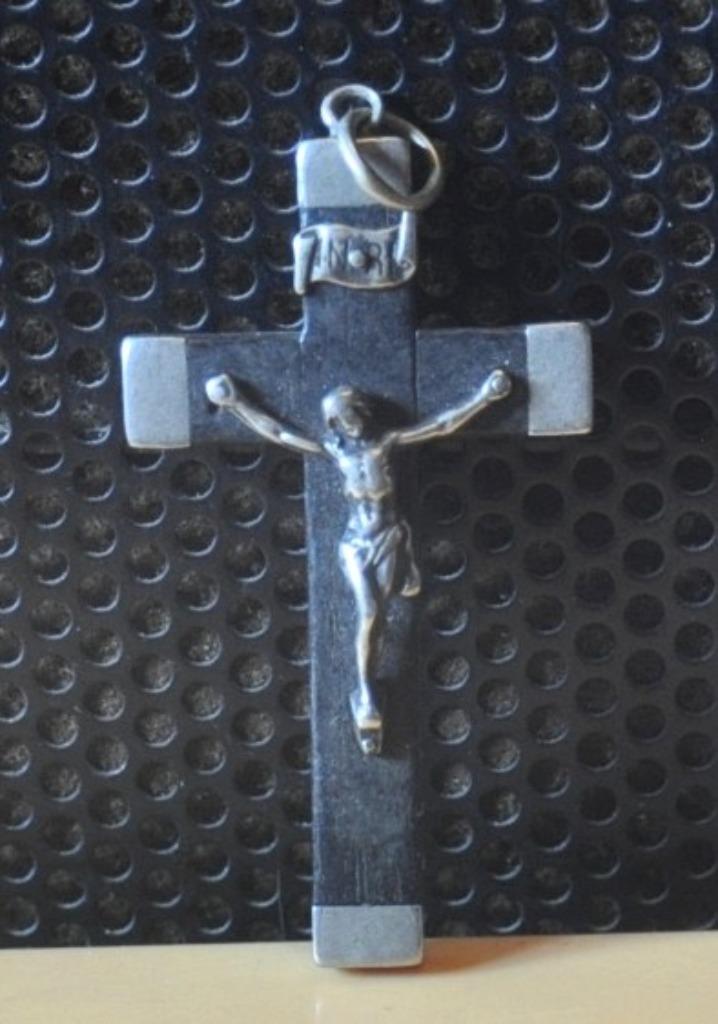 grande croix de cou bois serti dans métal, Enlèvement ou Envoi, Utilisé, Bijoux, Christianisme | Catholique