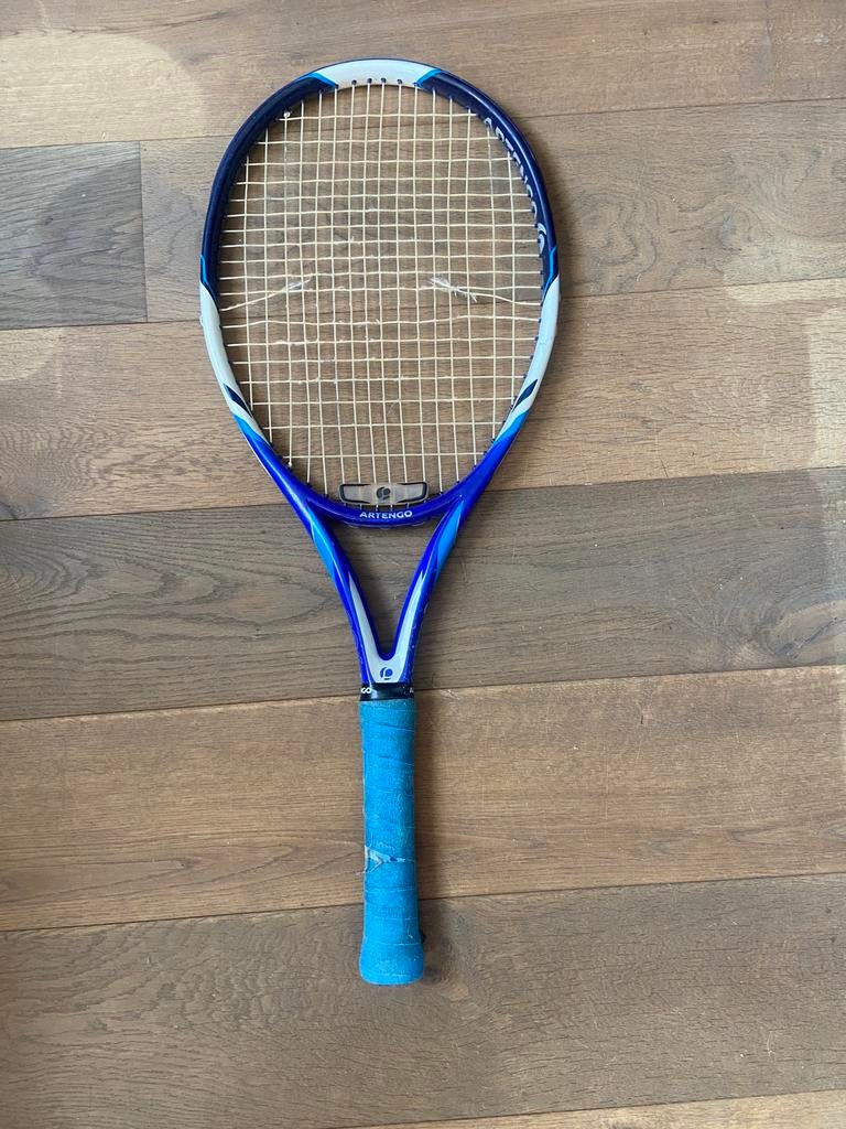 Tennisracket Artengo instapmodel, snaren moeten vervangen, Ophalen of Verzenden