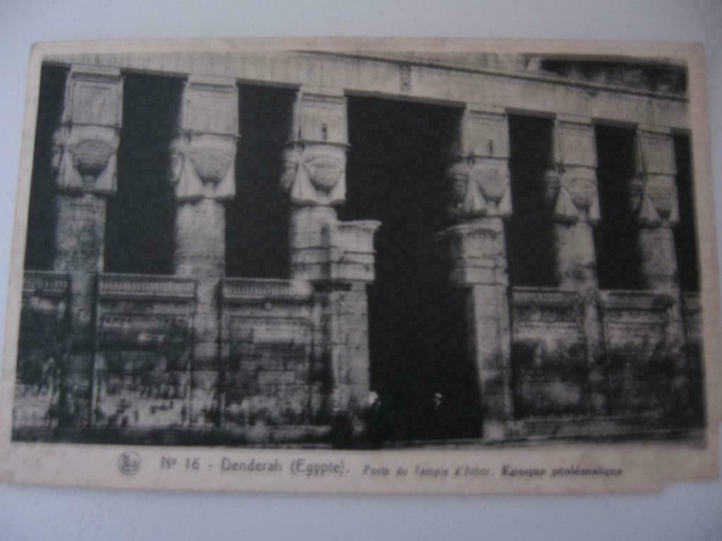 Denderah en Egypte. Porte du Temple d'Athor.  Epoque ptoléma, Enlèvement ou Envoi, 1920 à 1940, Non affranchie, Hors Europe