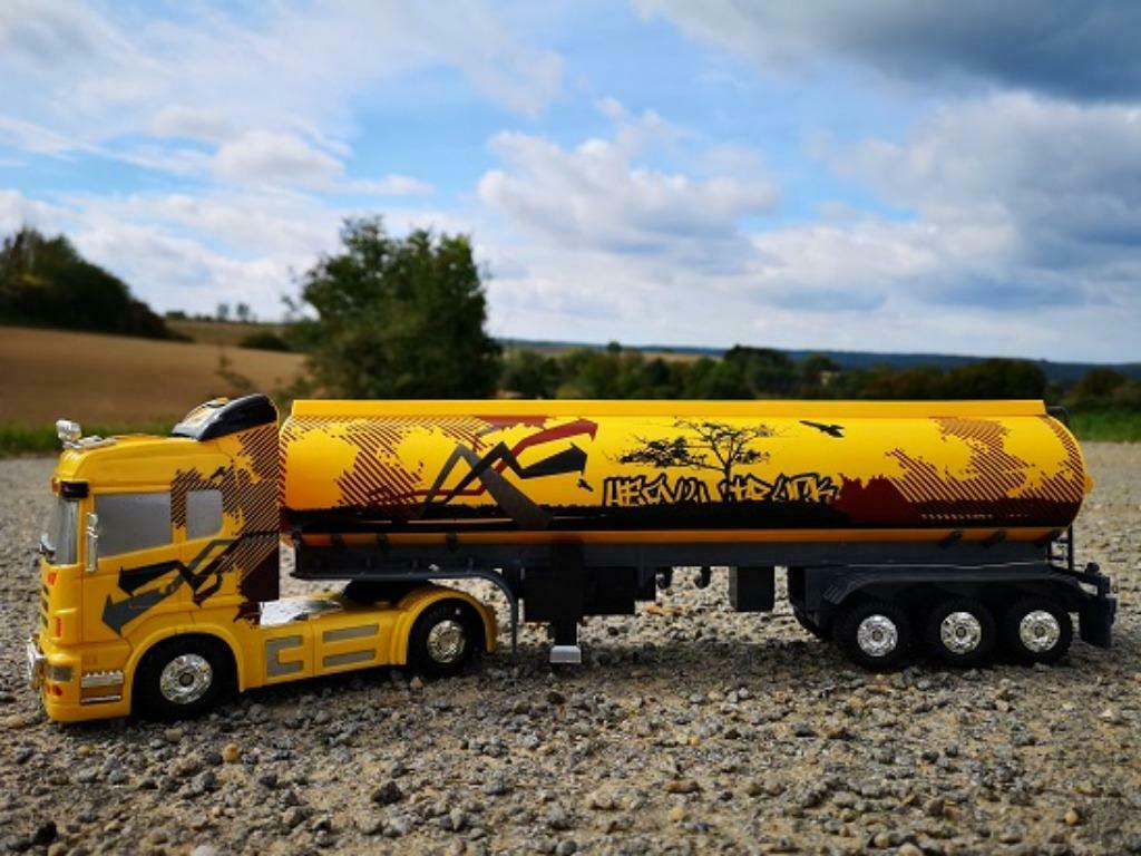RC Tankauto - Tankwagen Motor-en Remgeluiden Led-Verlichting, Hobby & Loisirs créatifs, Modélisme | Radiocommandé & Téléguidé | Voitures