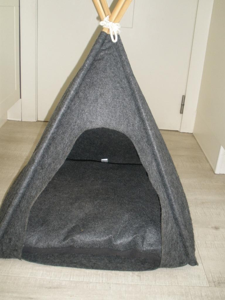 Tipi tent/hondenhok voor katten en kleine honden, Ophalen of Verzenden, Zo goed als nieuw