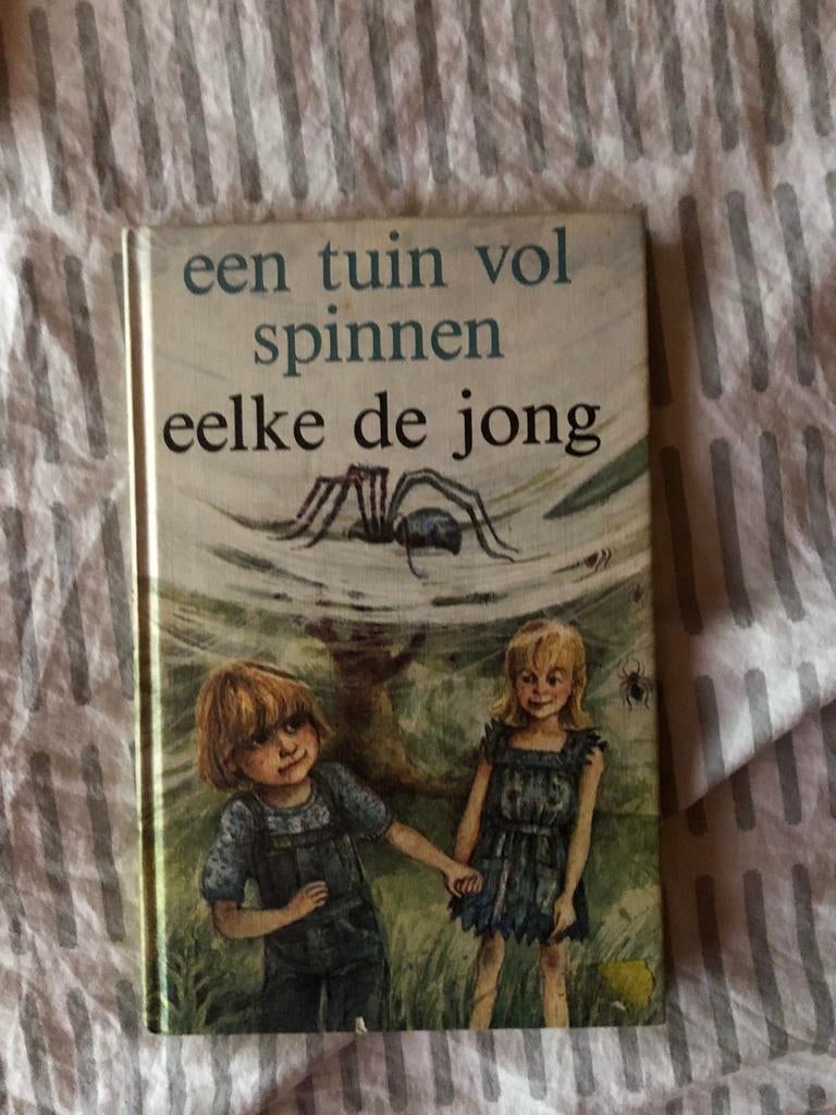 Een tuin vol spinnen - Eelke de Jong, Boeken, Ophalen of Verzenden, Gelezen