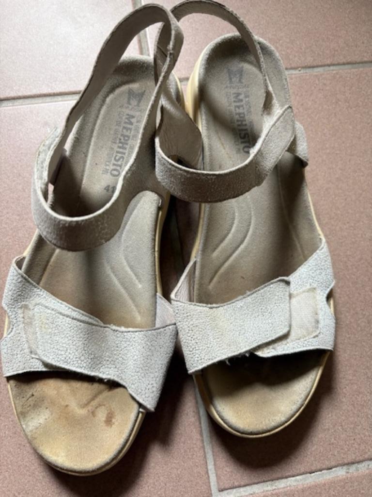 Sandales Mephisto taille 41, Mephisto, Enlèvement ou Envoi, Porté, Blanc