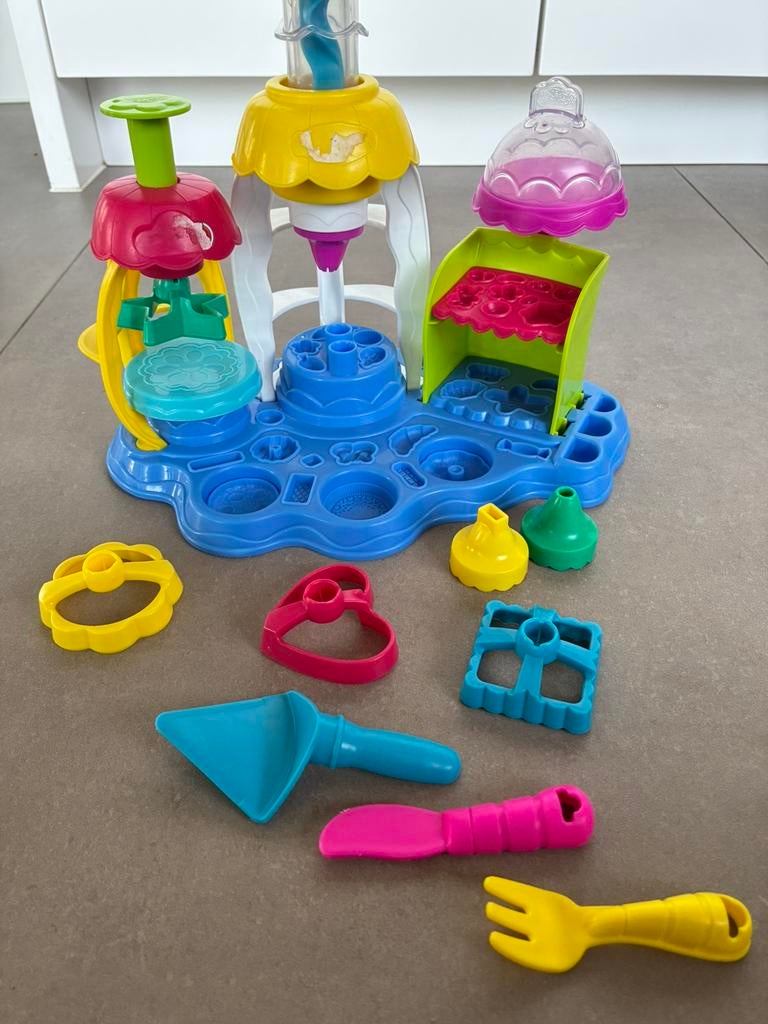 Play Doh - 2 sets bakkerij, pastamaker en vormen, Ophalen, Zo goed als nieuw