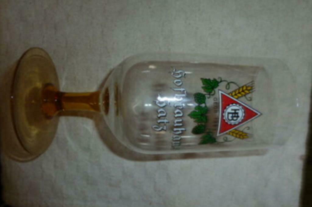 #C bier glas HOFBRAUHAUS HATZ Gegr. 1863 0,2L, Collections, Verres & Petits Verres, Neuf, Verre à bière, Enlèvement ou Envoi