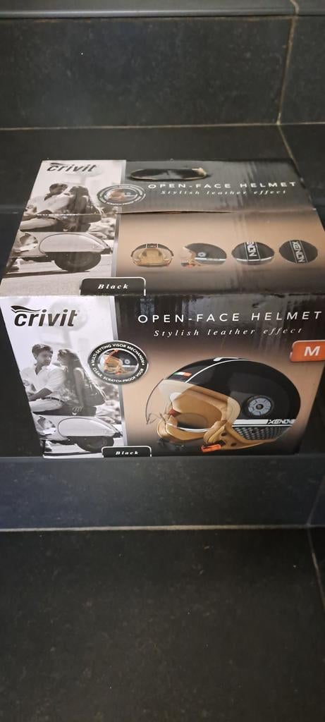 Scooterhelm nieuw, Ophalen