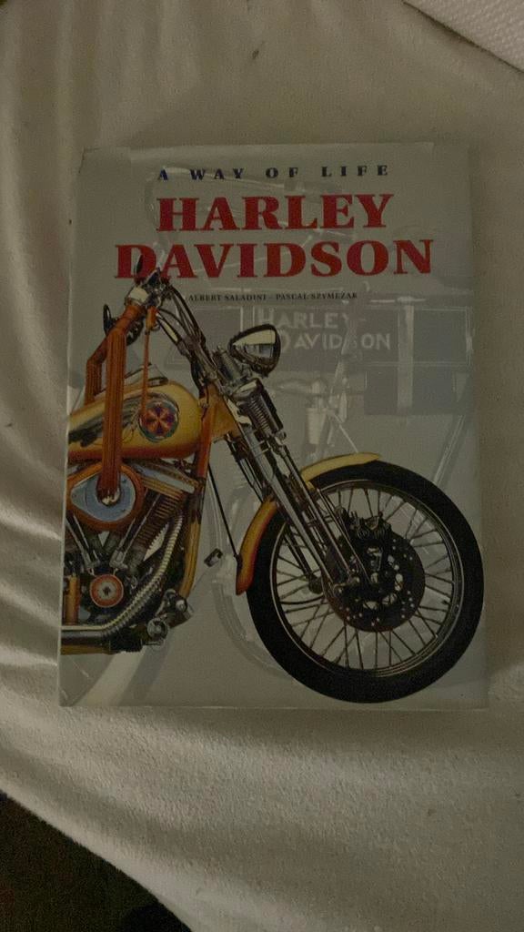 Livre Harley-Davidson, Enlèvement ou Envoi, Comme neuf
