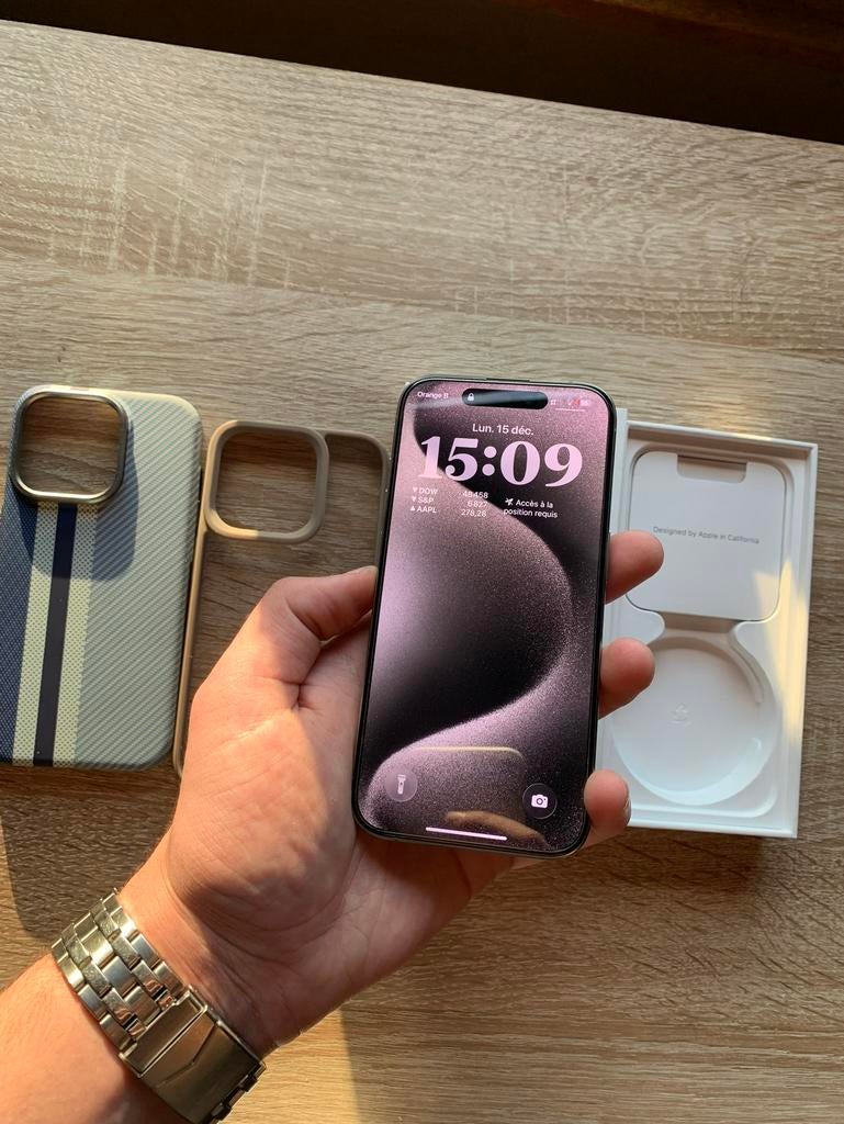 IPhone 15 Pro 128gb, Enlèvement, Comme neuf