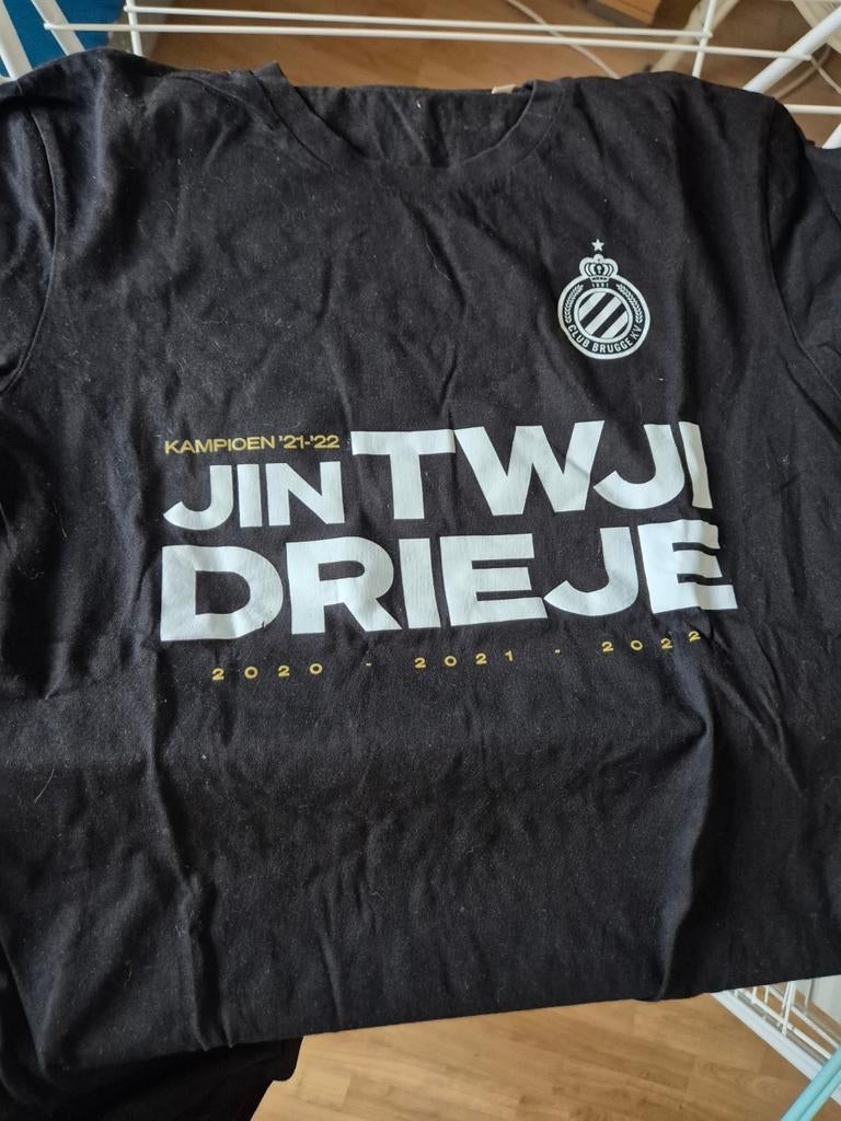 T-shirt club Brugge medium, Enlèvement ou Envoi