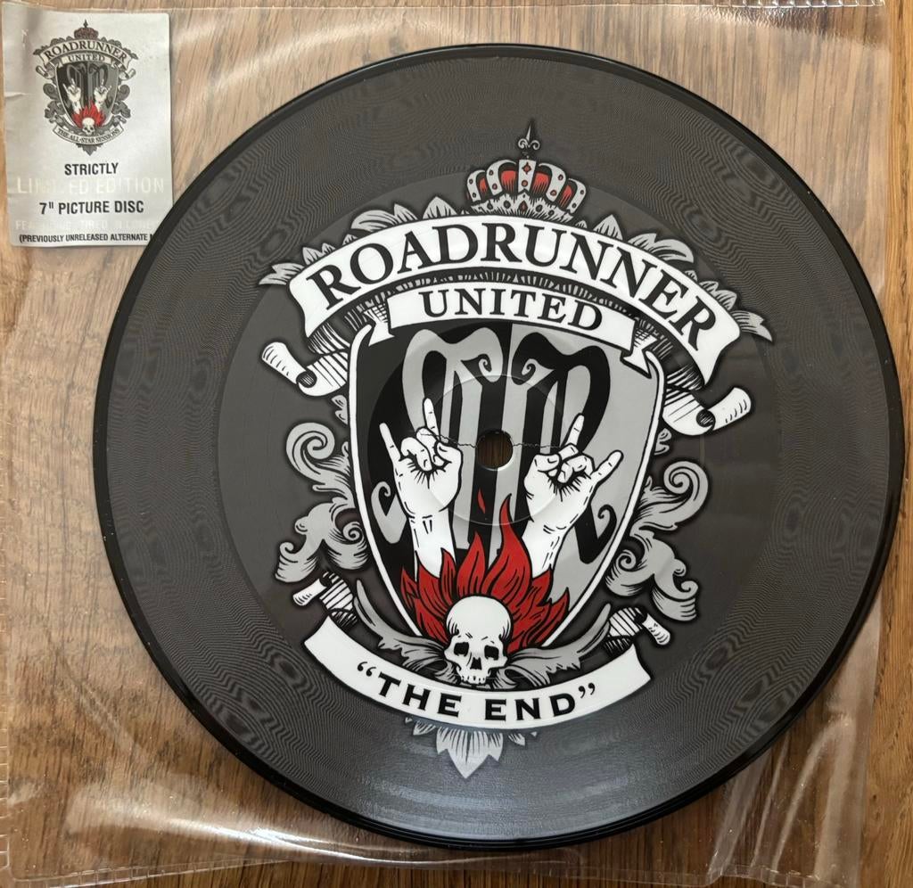 Roadrunner united -The end-Tired ‘n lovely (Limited edition), 7 inch, Single, Ophalen of Verzenden, Nieuw in verpakking