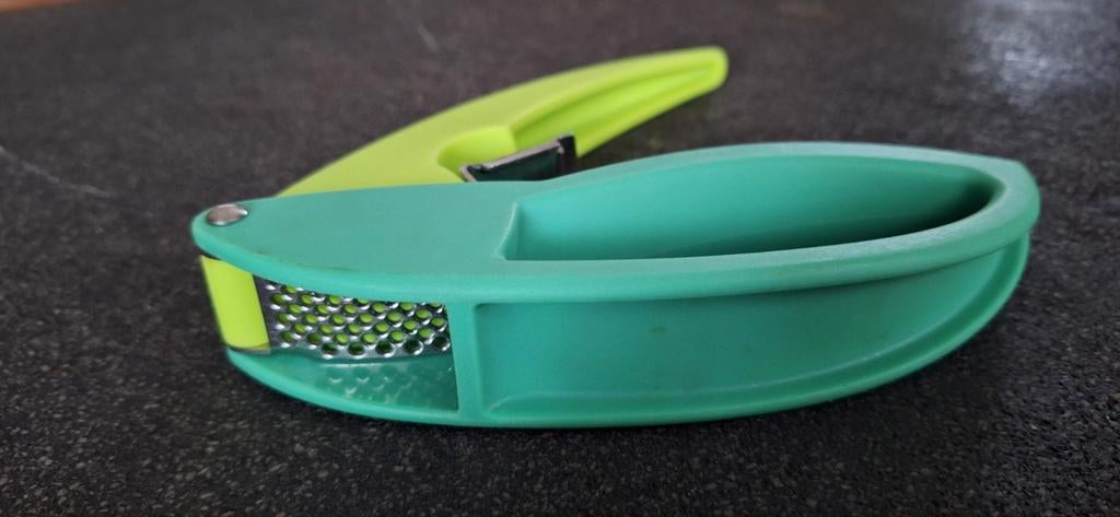 Knoflookpers Tupperware, Ophalen of Verzenden, Zo goed als nieuw, Groen