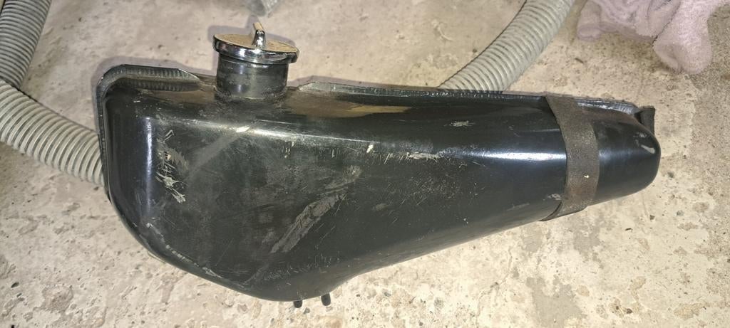 Benzine tank Dax, Fietsen en Brommers, Ophalen, Gebruikt, Tank