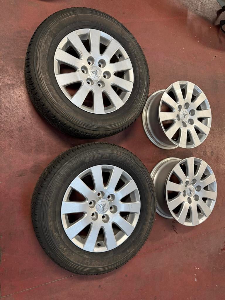 Zomerwielen Mitsubishi Pajero 265/60 R18, Ophalen