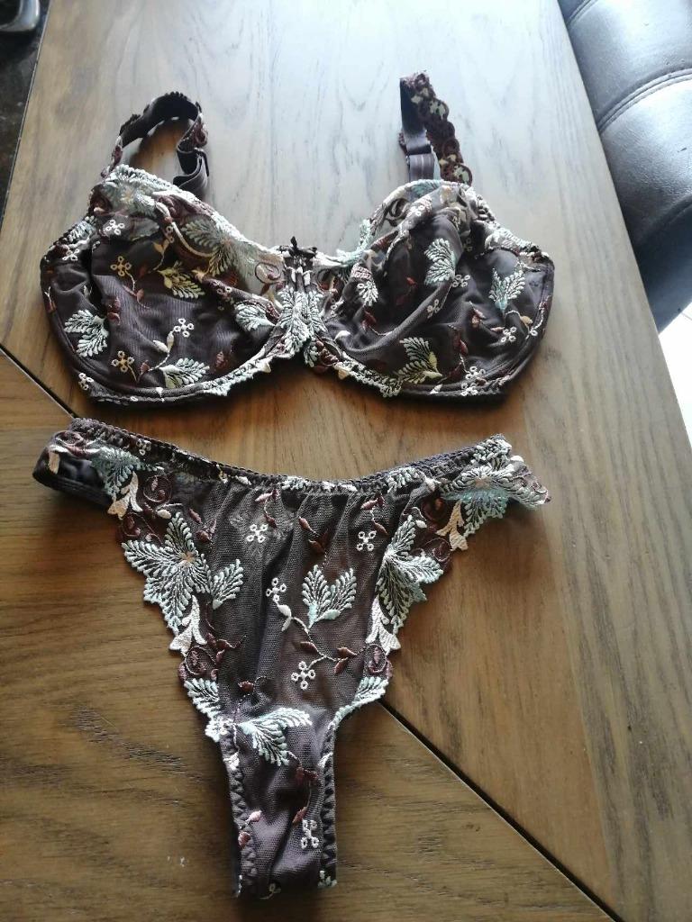 BH BRUIN MERK PRIMA DONNA  + STRING MAAT S – MAAT EU 70 F, Kleding | Dames, Prima Donna, Ophalen of Verzenden, Bruin, BH