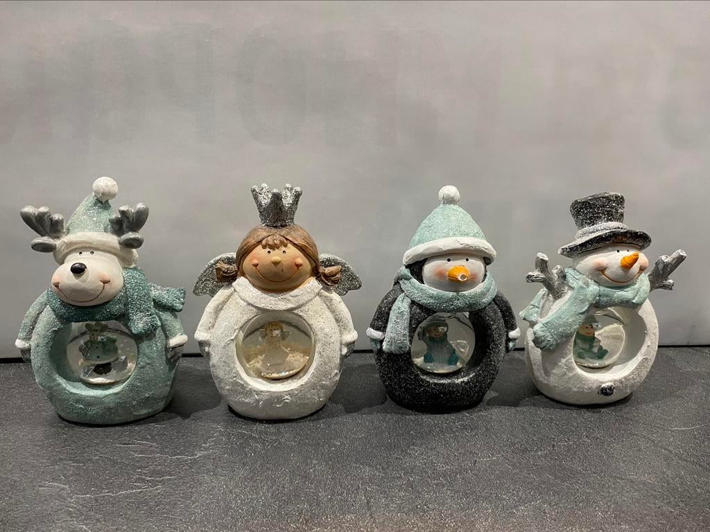 4 figurines boule de neige, Utilisé