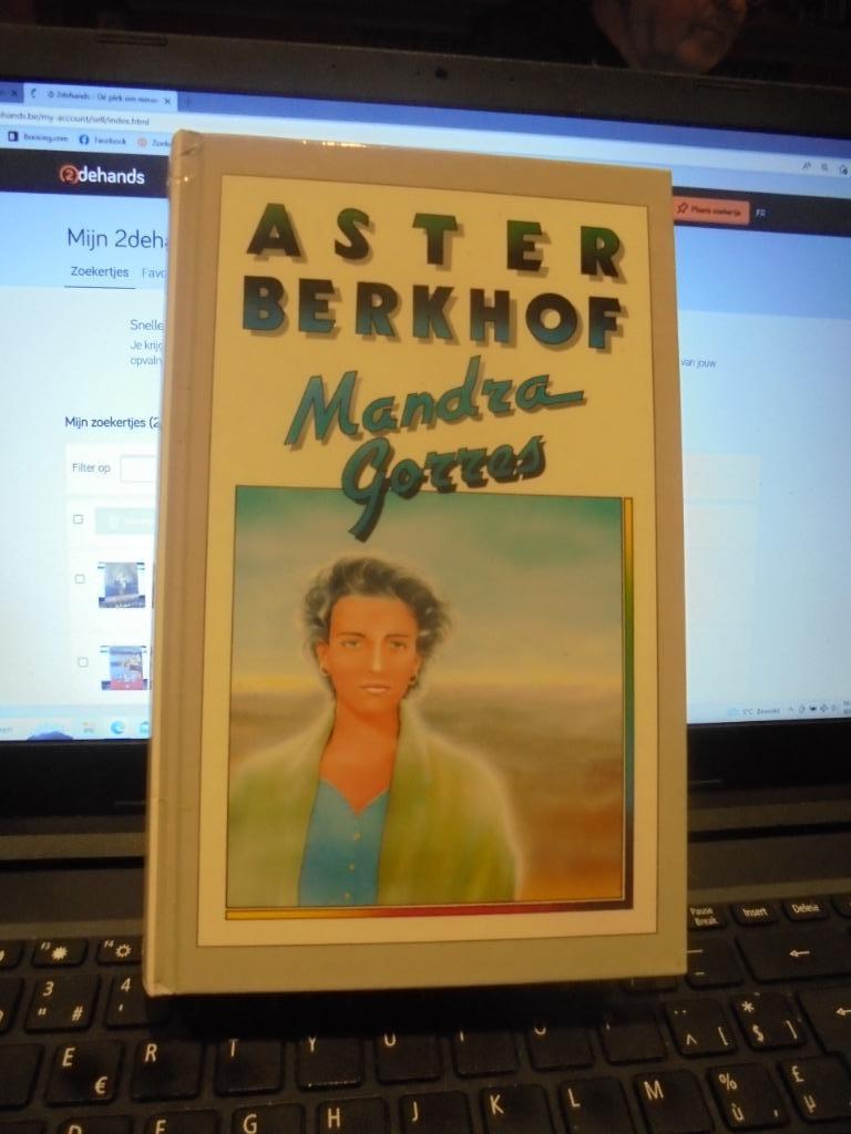 Mandra Gorres, Enlèvement ou Envoi, Comme neuf, Belgique