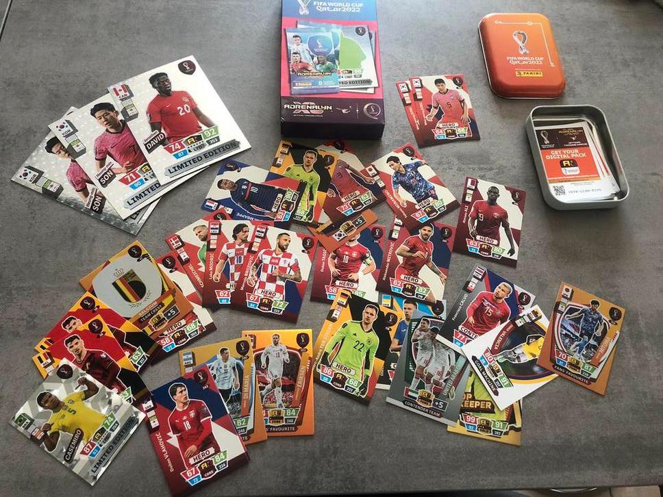 Lot de cartes Adrenalyn Fifa world cup Qatar 2022, Utilisé, Plusieurs images