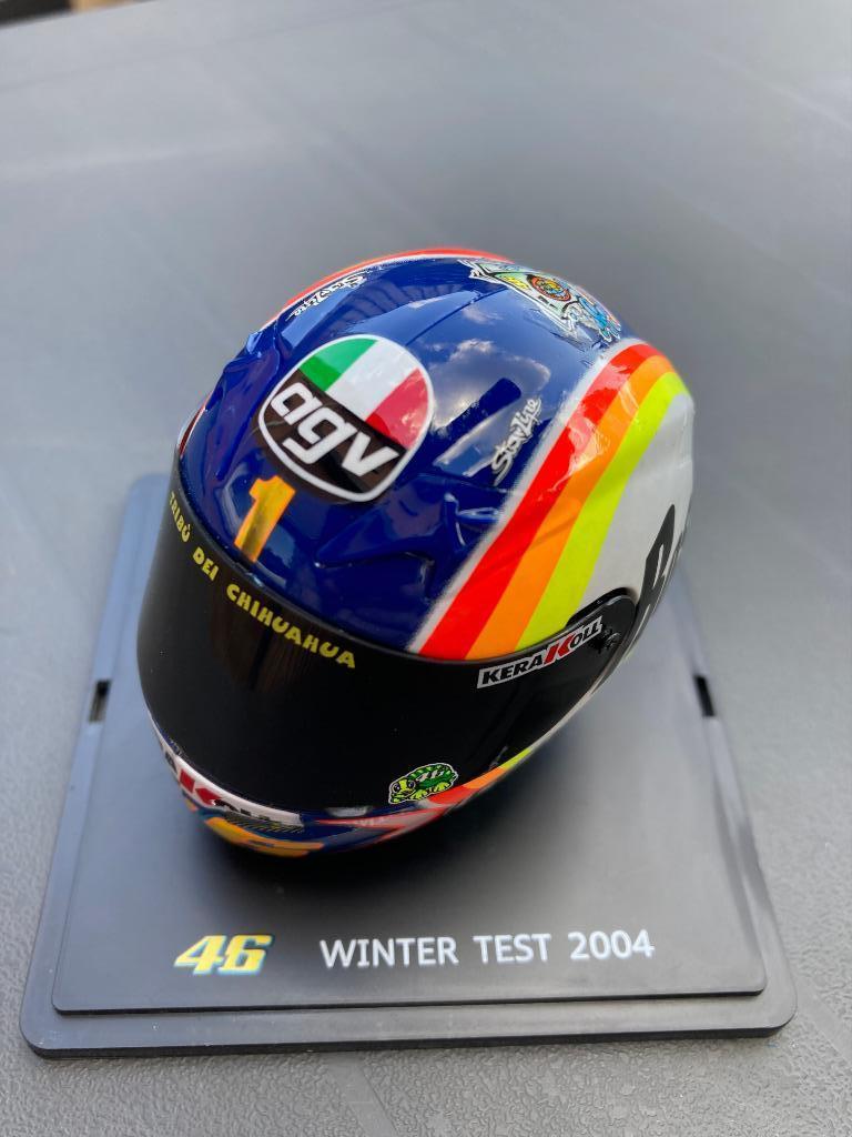 Valentino Rossi 1:5 helm Winter test 2004 Yamaha YZR-M1, Ophalen of Verzenden, Nieuw, Motoren