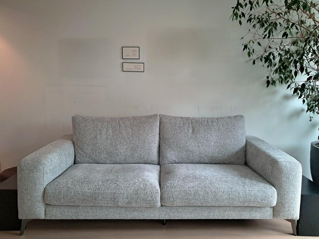 Long Island zetel, grijs/zilvere (3-4p) - perfecte staat, Maison & Meubles, Enlèvement