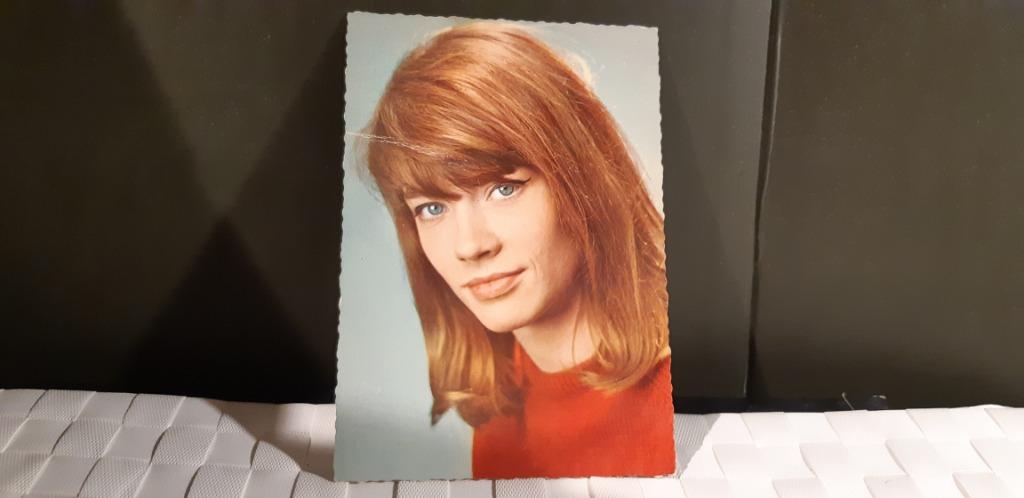 Françoise Hardy carte postale vintage, Ophalen, 1960 tot 1980, Ongelopen