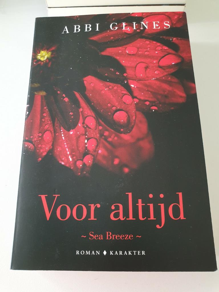 Abbi Glines - Voor altijd  DEEL Sea Breeze serie 2020, Boeken, Romans, Zo goed als nieuw, Ophalen of Verzenden