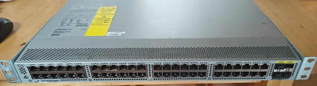 Cisco Nexus 3048TP 52 poort 1-10Gbit/s switch, Enlèvement ou Envoi, Utilisé