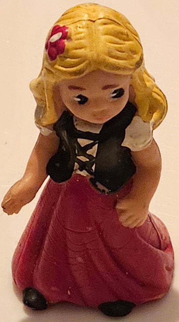 Heidi Bully figuurtje vintage
Dit beeldje is een, Verzamelen, Poppetjes en Figuurtjes, Ophalen of Verzenden, Zo goed als nieuw
