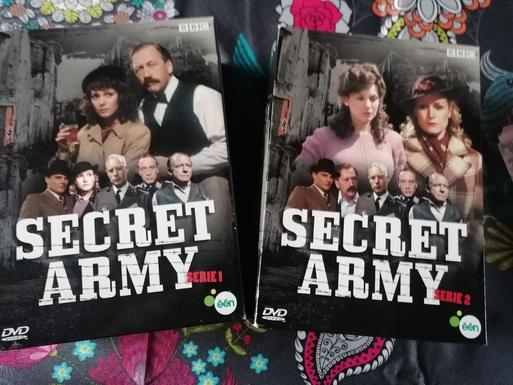 Dvdboxen secret army seizoen 1 en 2, Cd's en Dvd's, Dvd's | Tv en Series, Ophalen of Verzenden, Zo goed als nieuw