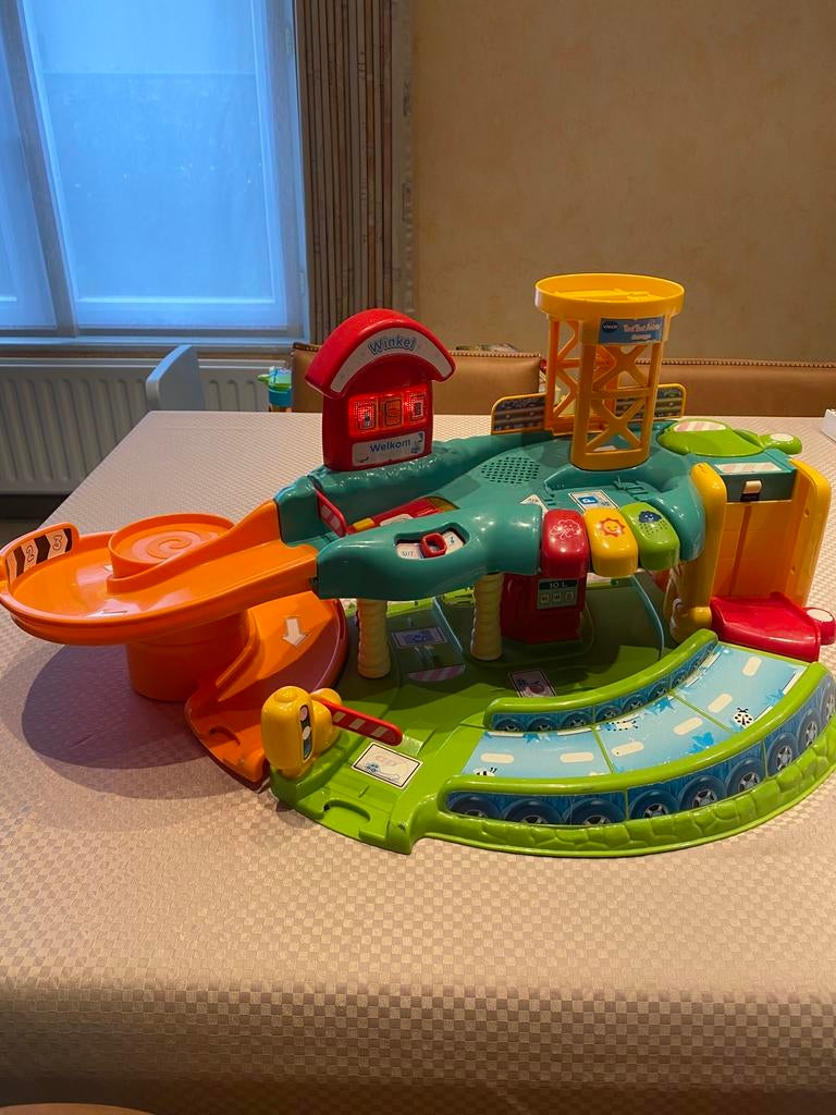 🍄 VTech Toet Toet Parkeergarage . Werkt uitstekend, Kinderen en Baby's, Speelgoed | Vtech, Gebruikt, Ophalen of Verzenden