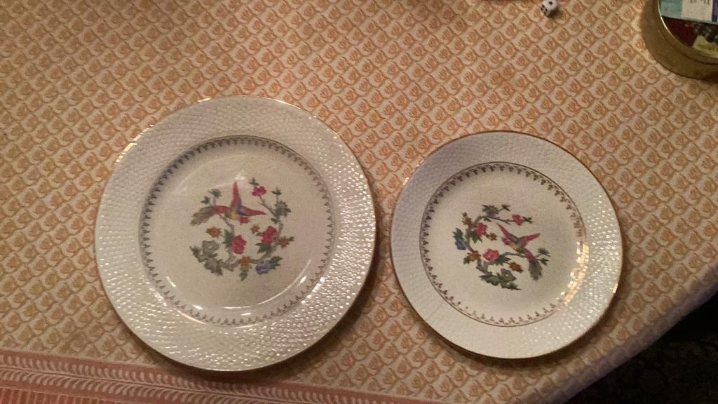 2 porseleinen borden, Enlèvement, Comme neuf, Assiette