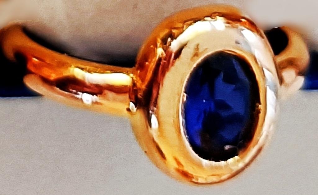 Bague plaqué or NEUVE avec saphir bleu, taille 56 et 2,9 g, Neuf, Enlèvement ou Envoi, Or, Bleu