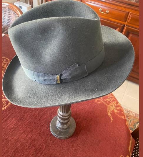 Luxe herenhoeden, Kleding | Dames, Hoeden en Petten, Ophalen, Zo goed als nieuw