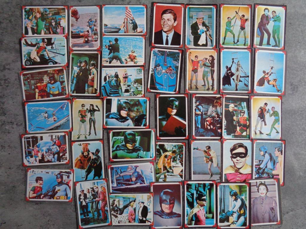 BATMAN kaarten jaren 60 Topps 35x Adam West en Burt Ward div, Verzenden