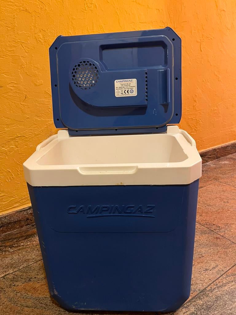 GLACIÈRE ÉLECTROQUE CAMPINGAZ POWERBOX 28L, Caravanes & Camping, Glacières, Comme neuf, Glacières, Électrique, Enlèvement
