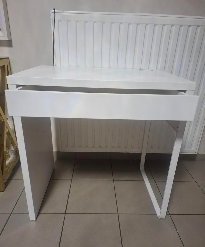 Bureau Ikea neuf, Enlèvement