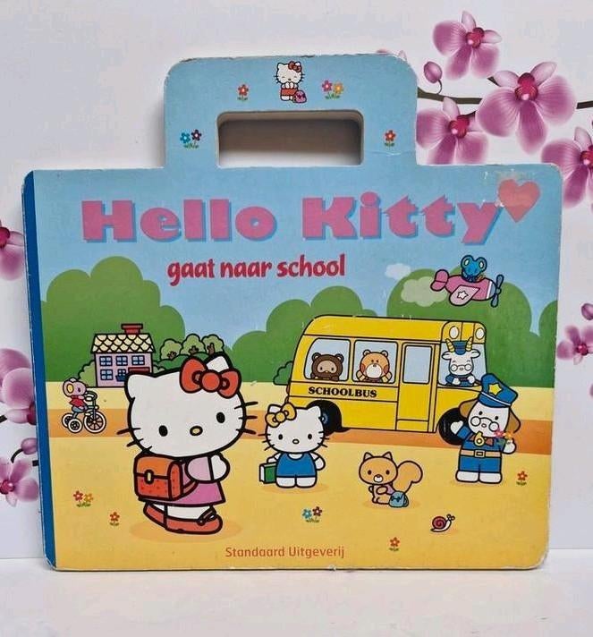 🩷 Boek: Hello Kitty, Ophalen of Verzenden, Zo goed als nieuw