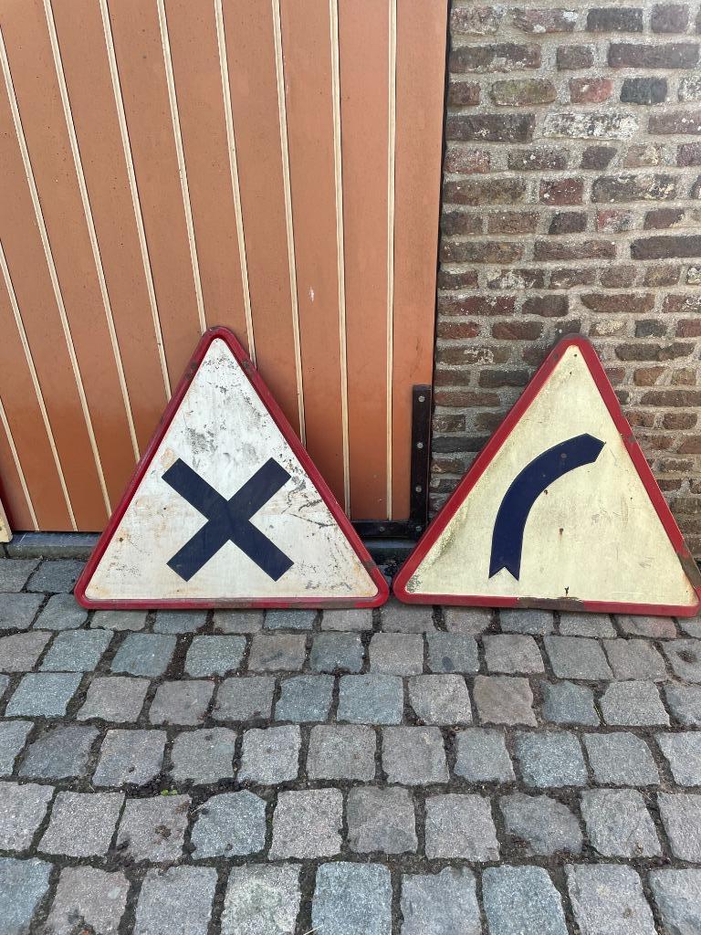 Vintage verkeersborden – 2 stuks – Emaille, Verzamelen, Ophalen, Gebruikt, Auto's
